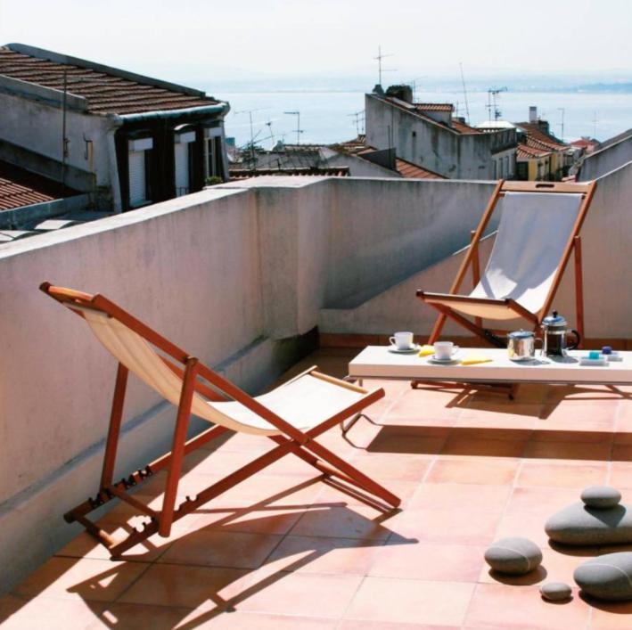 Guestready - Rare Terrace Apt, Historic Center Lisboa Exterior foto